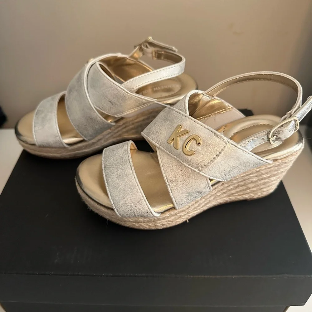 Kenneth Cole Gold Sandals Wedge Platform Crisscross